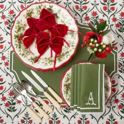 Online Mrs. Alice Christmas Garland Tablecloth