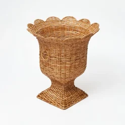 Best Mrs. Alice Liliana Scalloped Rattan Urn