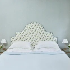 Outlet Mrs. Alice Lily Of The Valley Fabric