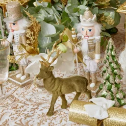 Discount Mrs. Alice Merry & Bright Tablecloth