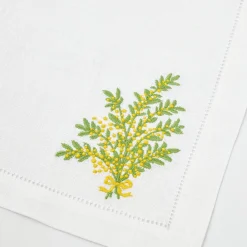 Clearance Mrs. Alice Mimosa White Linen Placemats & Napkins (Set Of 4)