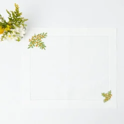 Clearance Mrs. Alice Mimosa White Linen Placemats & Napkins (Set Of 4)