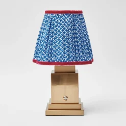 Discount Mrs. Alice Rechargeable Lamp With Blue Lotus Lampshade